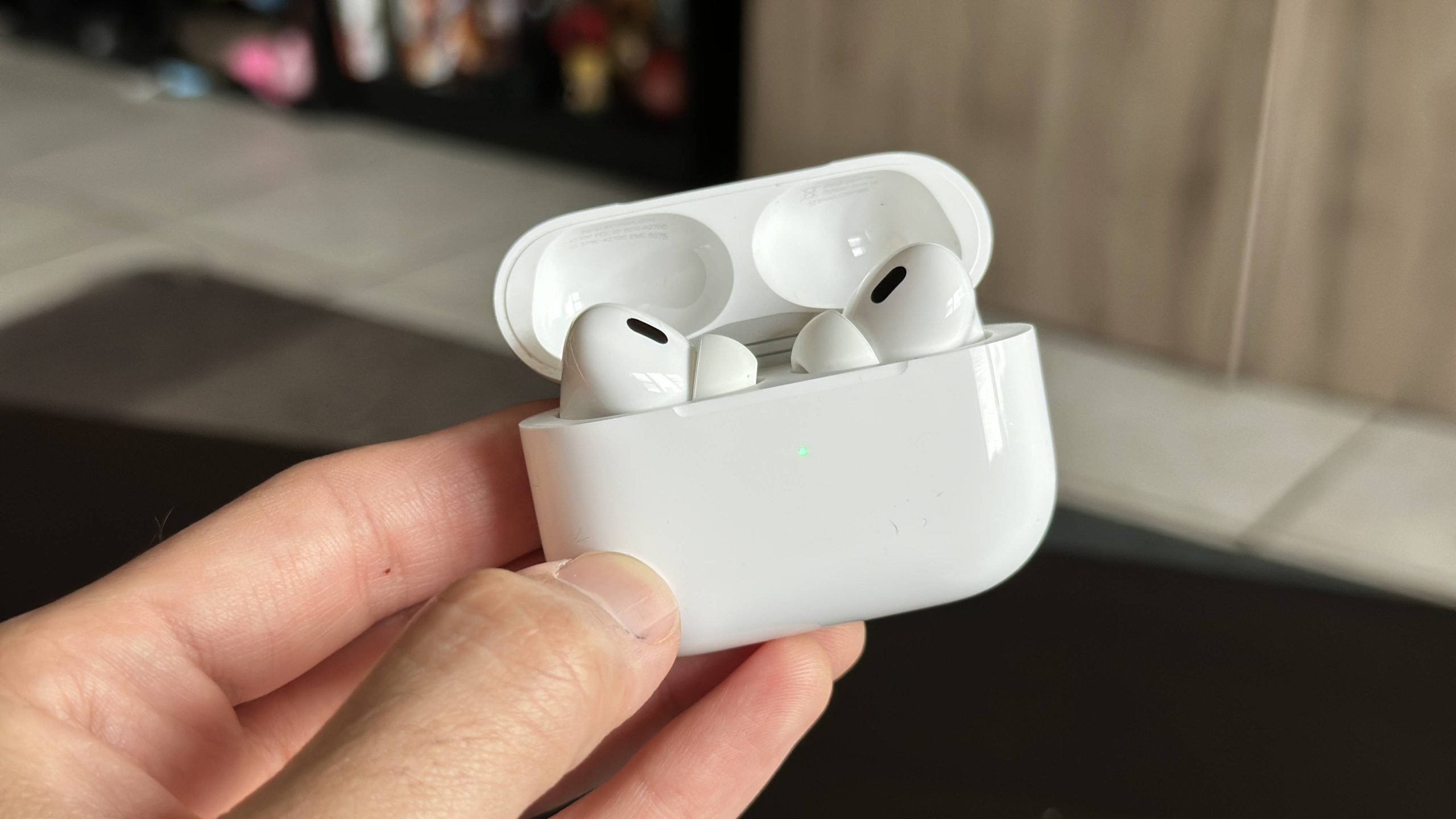 airpods-pro-2 2